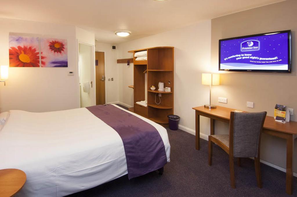 Premier Inn Birmingham City - Waterloo St Номер фото