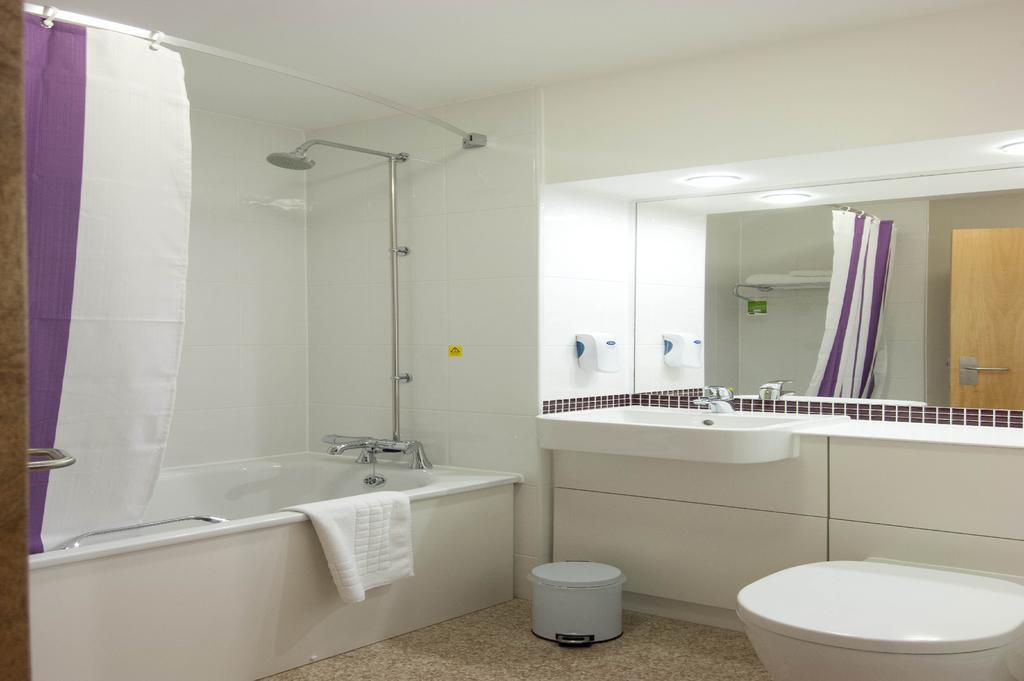 Premier Inn Birmingham City - Waterloo St Екстер'єр фото