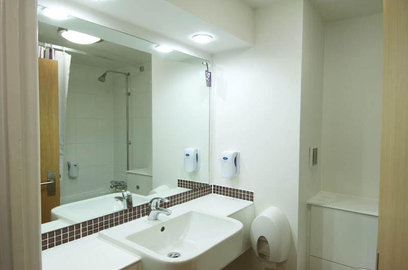 Premier Inn Birmingham City - Waterloo St Екстер'єр фото